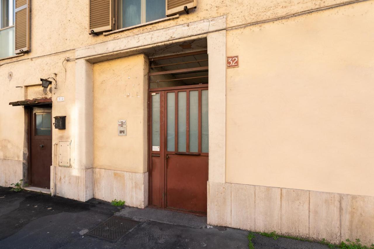 Bright And Comfy Terraced Apartment In Trastevere Rome Luaran gambar