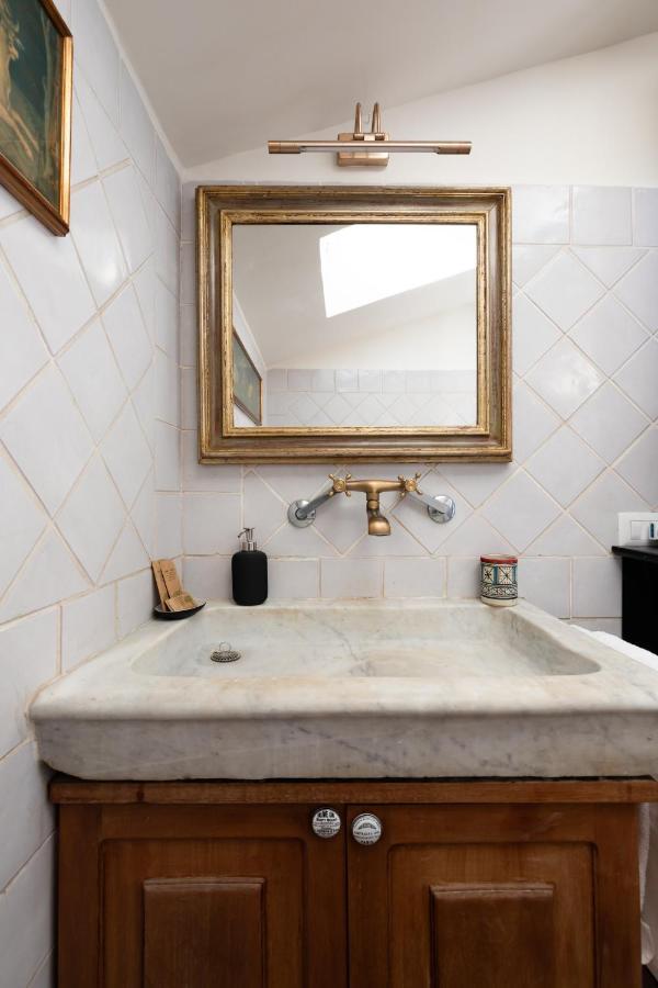 Bright And Comfy Terraced Apartment In Trastevere Rome Luaran gambar